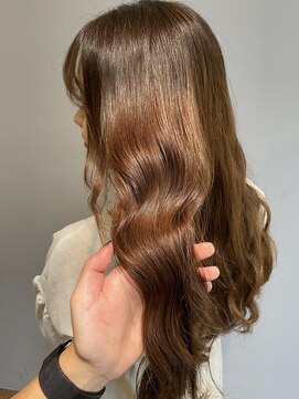 ロンド ストラーダ 心斎橋(Lond strada) エアリーロング×ピンクベージュ×美髪［髪質改善/縮毛矯正］