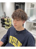 360度綺麗なシルエット　ツイストスパイラルパーマ
