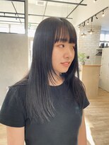 ベーシス(Basis)&nbsp;顔まわりレイヤーカット