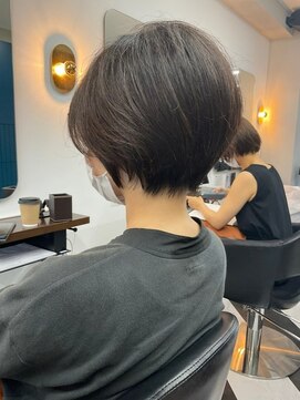 アフロディーテギンザ 神保町(APHRODITE GINZA) カール/セミディ/シアーカラー/姫カット［御茶ノ水/神保町］