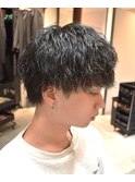 モテ流行り緩め波巻きスパイラルウルフ
