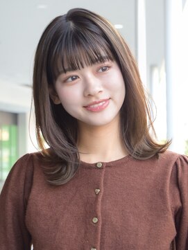 ガーデンヨコハマエスト(GARDEN YOKOHAMA est) ミディアムレイヤー くびれ シアーカラー ベージュブラウン