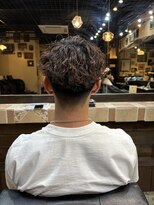 シリー 南風原店(SILLY)&nbsp;波巻きパーマツイストスパイラルパーマスペインカール