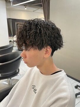 アイズ 海老名(AIZU) ツイストスパイラルパーマ 縦落ちスパイラル 海老名パーマ