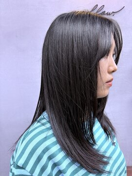 フロー(flow.) 顔周りレイヤーロング