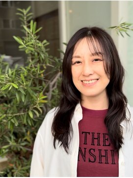 モヅ美容室 チェルム 四日市店(MOZ美容室 cheRm) パーマを活かしたロングスタイル×レイヤー小顔カット