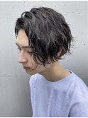 大分ツーブロックセンターパート緩めツイストスパイラルパーマ
