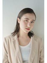 グーム(goom.)&nbsp;大人可愛い切りっぱなしひし形レイヤーカットモカベージュ