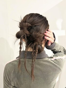 クム(kumu) ◎大人可愛い韓国風ヘアセットカチモリ×リボンアレンジ