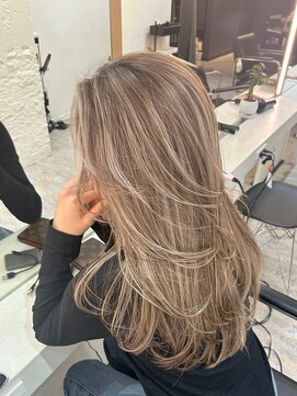 ブレンド 渋谷(BLend) ハイライトミディアムヘア暗めカラーオリーブグレー