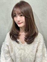 ナナローネス 渋谷(nana loness) レイヤーカット ミディアムレイヤー ロングレイヤー ベージュ
