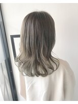 ナット(Nat)&nbsp;サファイアグラデーション