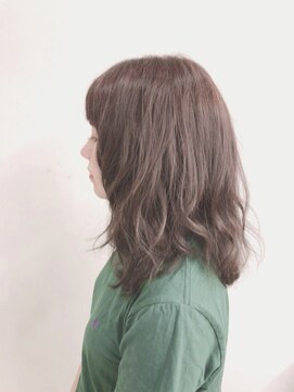 ヘアーメイク ラウラ(Hair+Make RauRa) ラベンダー/グレーアッシュ/イルミナカラー