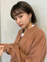 ヌイ 横浜(nui)&nbsp;ミニボブ_エアリーミディホワイトアッシュショートパーマ