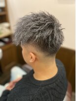 ヒロギンザバーバーショップ 神楽坂店(HIRO GINZA BARBER SHOP)&nbsp;スキンフェード×ツイスト×シルバー