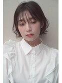 カーキグレージュ ボブ 大人かわいい フェザーバング