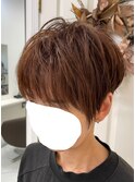 ショートヘア