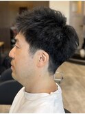 ビジネスショートツーブロック刈り上げツイストパーマ