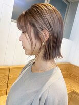 フレンチカジュアルオリーブベージュニュアンスカラー_ba360191