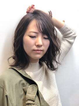 ヘアーアンドアイラッシュ ビス 下曽根店(Bis!) 【Bis!下曽根店】ゆるふわミディヘアー