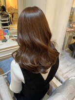 ネウィ 川崎(newi)&nbsp;丸型卵形韓国風顔まわりレイヤーカットエアリーロング美髪川崎