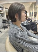 シルバーグレージュボブ