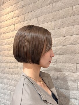 トータルビューティー クレド(TOTAL BEAUTY Credo byHAIR TIME) ハイトーンミニボブ