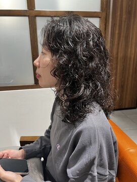 レアワンハナレ センター北美容院(lea/1 HANARE) ミディアムパーマ×レイヤー