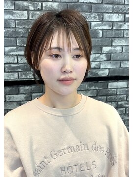 シフトヘア くびれショート