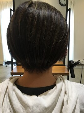 キャンバスヘア アトリエ(CANVAS HAIR ATELIER) ショートボブ