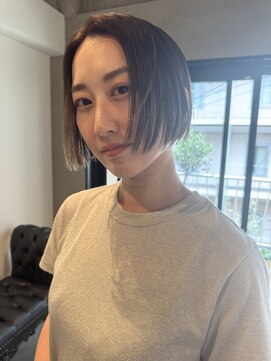 ジェリーリー(JERRY LEE) ワンレングスbob