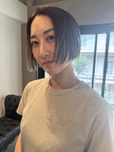 ジェリーリー(JERRY LEE) ワンレングスbob