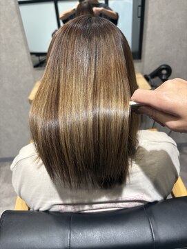 ハクバイジェービー 稲毛(hak by jb) 丸型◎髪質改善カラーで作るアッシュベージュ[稲毛駅/白髪染め]