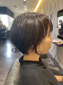 ヘアメイク ジール 羽黒店 ショートカット