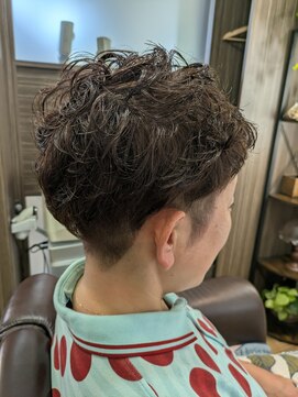 ショート、パーマ