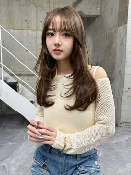 シスター(sister) 20代30代人気レイヤーカット/韓国ヘア/透明感カラー