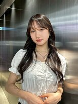 ペレ 原宿(PELE) ダブルカラー/ケアブリーチ/羽エクステ/原宿