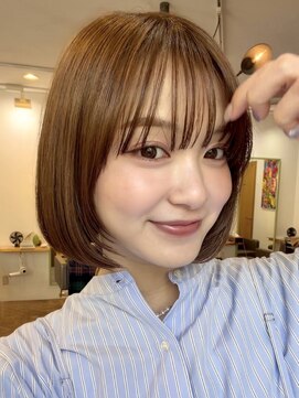 グリーンミドル(GREEN middle) まとまるボブ/切りっぱなしボブ/オリーブカラー/艶カラー/透明感