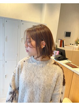 フィーカ(fika) ふんわりミニボブ×ベージュカラー