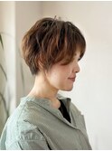 ショートボブ