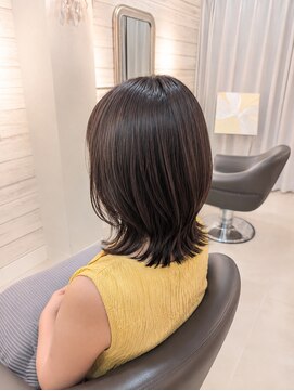 アペゼギンザ(apaiser ginza) ミディアムレイヤー