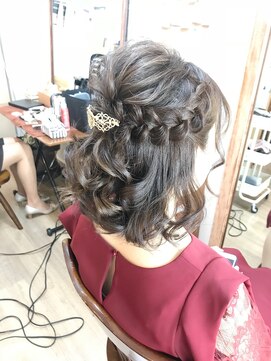 ロカット サロン(Roquat Salon) あみこみボブアレンジ【ヘアアレンジ　立川/立川南/八王子/袴】