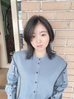 サロンドミルク 原宿(salon de MiLK)&nbsp;【salon de MiLK 原宿】ミディアムウルフ×ハイライトグレー