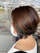 美容室 びゃんびゃん 社店&nbsp;ハイライト・インナーカラーブルー