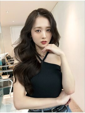 サイン 渋谷(SIGN) イヤリングカラーインナーカラーハイライトカラーレイヤーカット