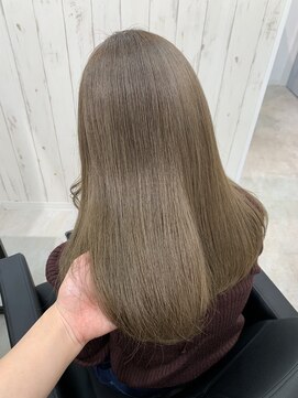 ワク(waku) 髪質改善/グレージュ