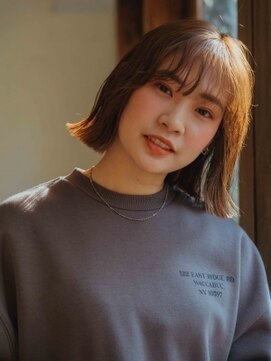 ポイントファイブバイソレイユ 小松店.5 by SOLEIL) 外ハネミディボブ