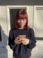 テン(tenn)&nbsp;切りっぱなしボブバーガンディーカラー