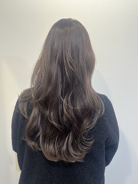 クク(coucou) ミルクティーベージュ＊ウェーブ巻き