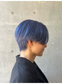 シルエットがかっこいい☆小顔に見えるハンサムショートスタイル